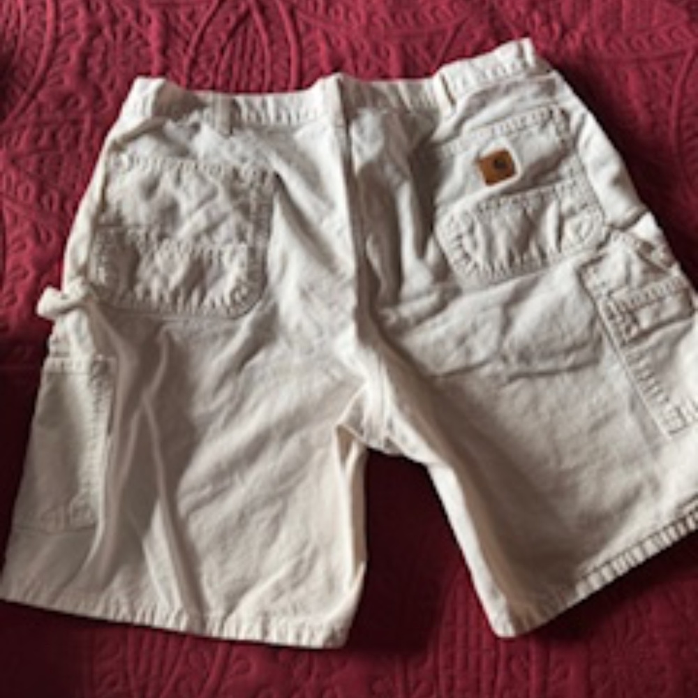 Carhartt, white shorts , size 40  great condition.
